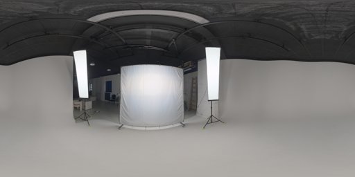 Monochrome Studio 04